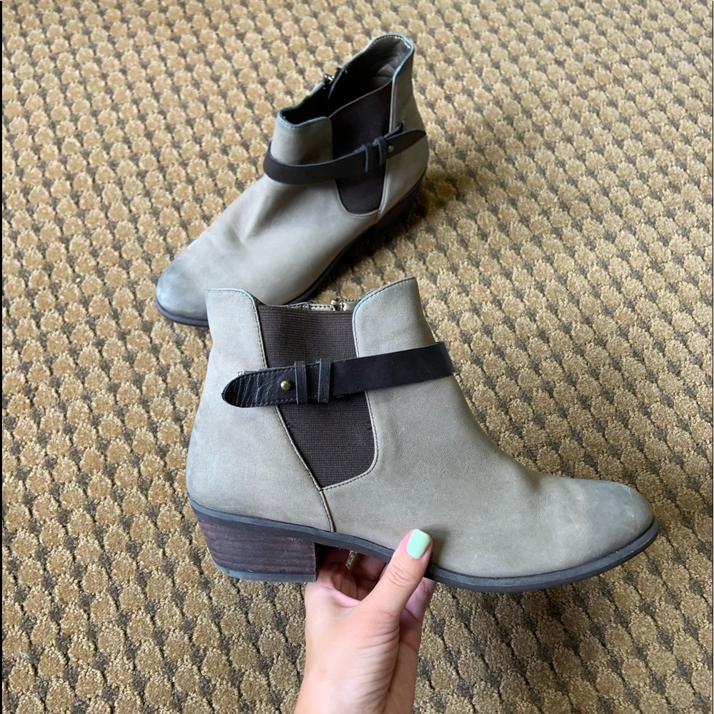 Nordstrom BP taupe booties women’s 8.5